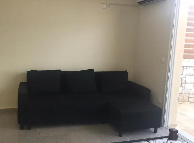 Nereids Apartments-thetis *